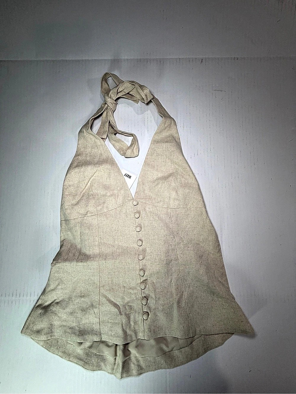 Wayf Halter Button Front Linen blend Top in Beige Size Small NWT Flawed zipper